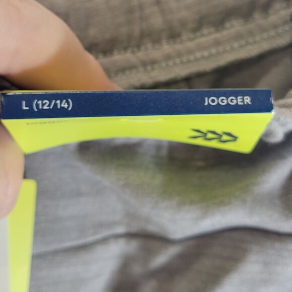 All in Motion Boys Zip Pocket Joggers, Gray, Size L (12/14), NWT - Picture 4 of 6